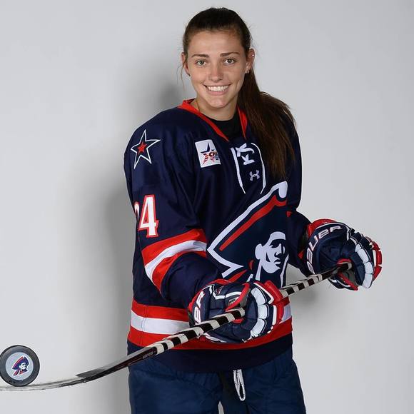 Meet your Posher, Anjelica - Picture 1 of 1